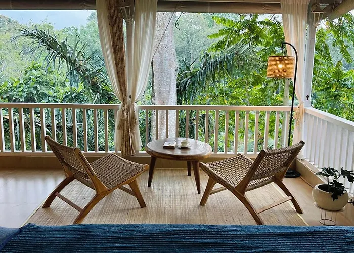 Hébergement de vacances White Nest With Jungle View